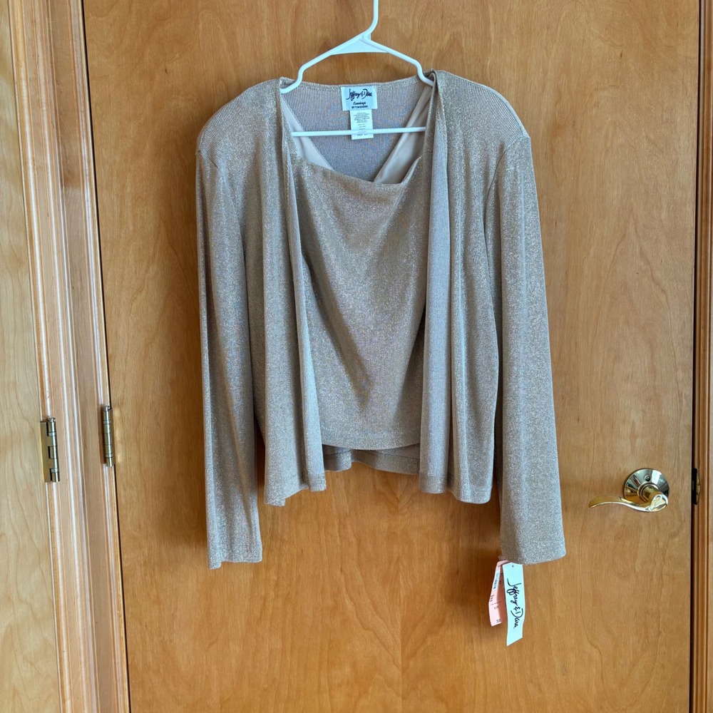 Jeffrey & Dale Evenings Tom Barra Gold Knit 2 Piece Set‎ Jacket Tank Top Size 16